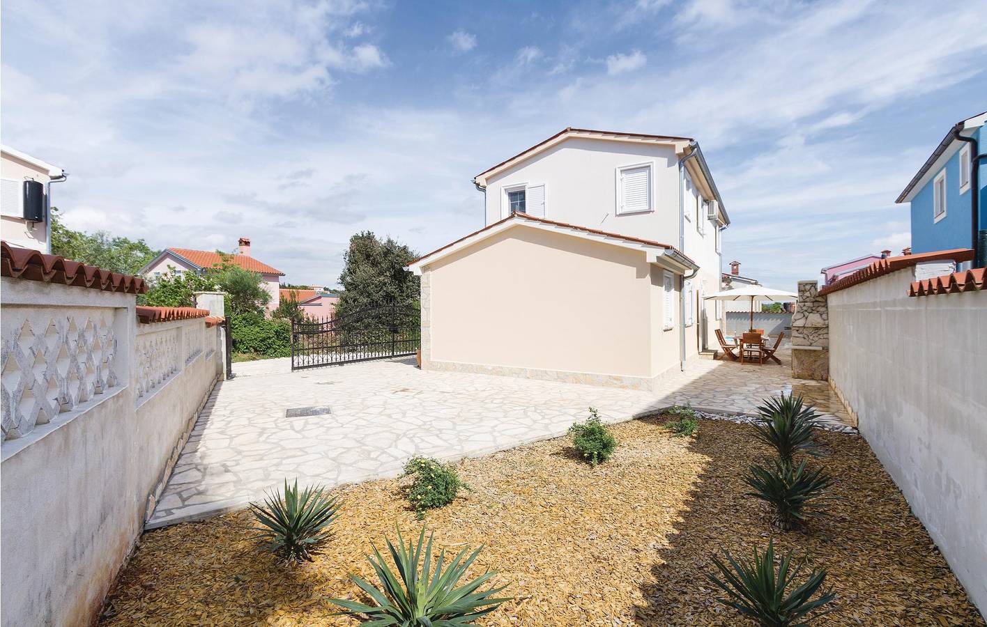 Ferienhaus für 7 Personen mit Terrasse in Barbariga, Südküste Istrien