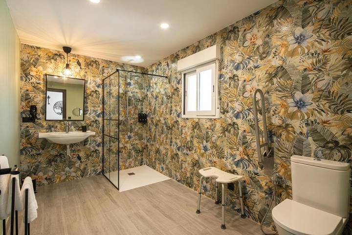 Casa rural para 10 personas, con Terraza y Jardín además de Piscina y Vistas en Granada - 2