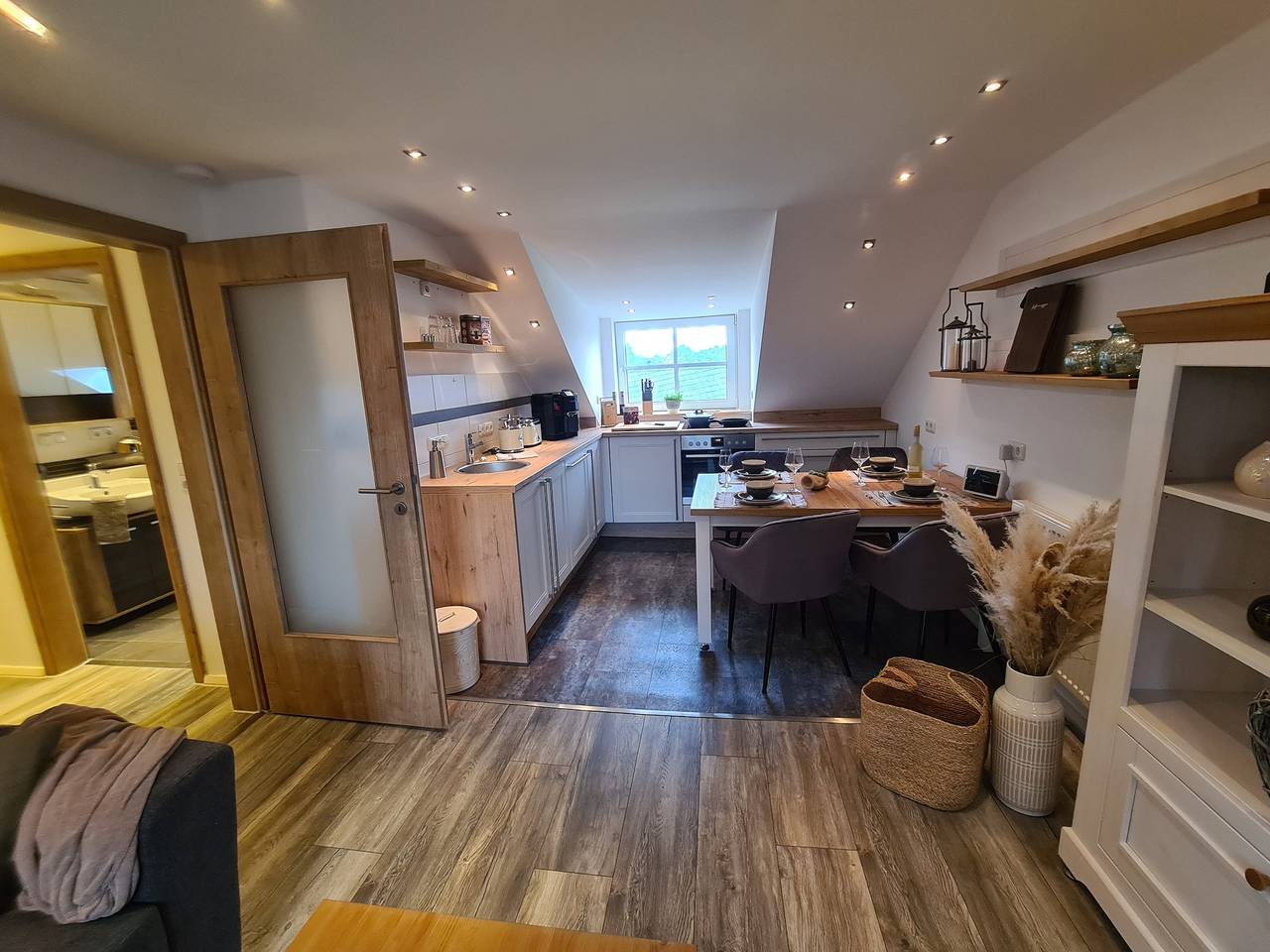 Entire apartment, Apartment 'Rosenzauber Gipfelstürmer' with Shared Garden and Wi-Fi in Weißenstadt, Landkreis Wunsiedel im Fichtelgebirge
