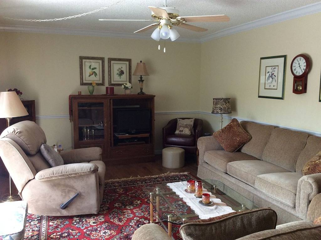 Ft. Myers Townhome mit allem Komfort in Fort Myers, Southwest Florida