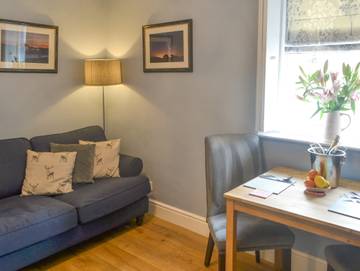 Log Cabin for 2 People in Alnwick, Northumberland, Photo 3