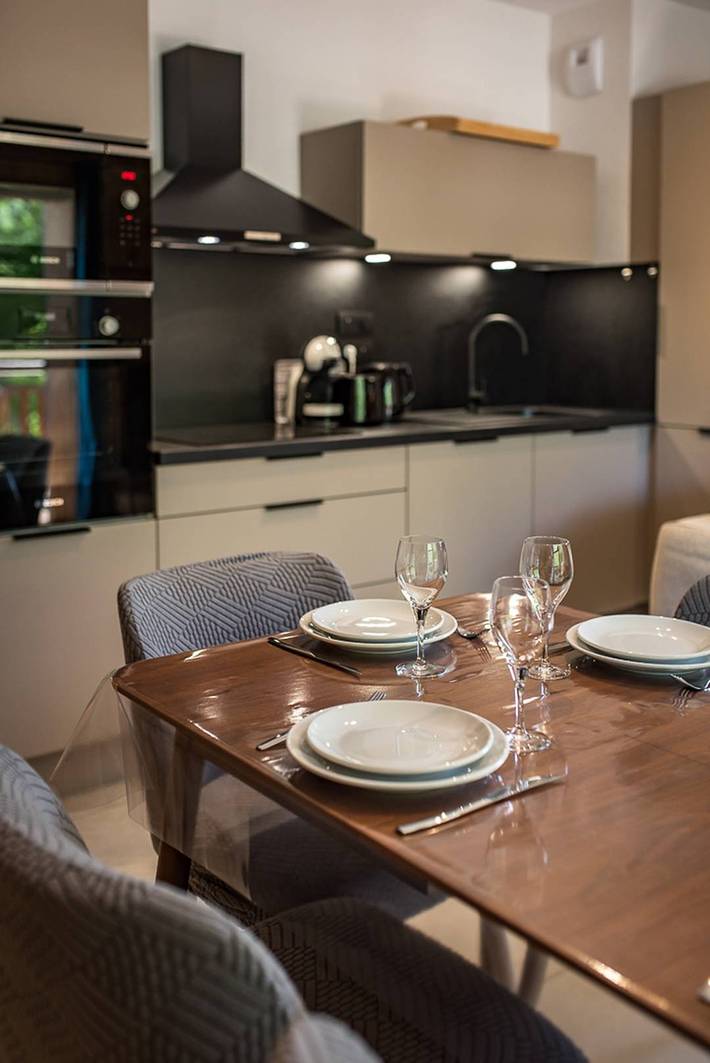 Ganze Ferienwohnung, Luxury Apartment with South-Facing Balcony - Sleeps 6 in Saint-Sorlin-d'Arves, Region Saint-Jean-de-Maurienne