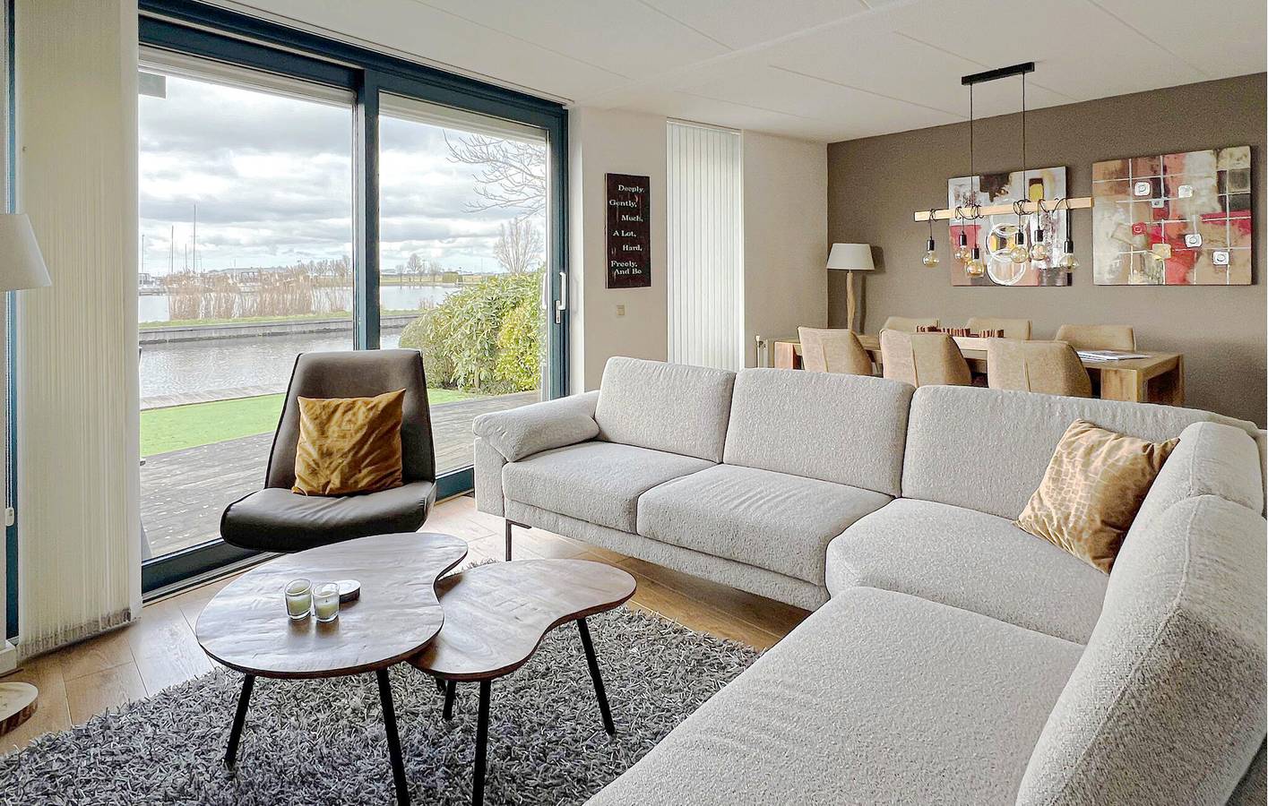 Ferienhaus für 6 Personen mit Ausblick in Lemmer, Ijsselmeer
