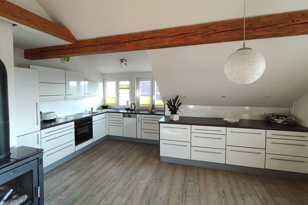 Ganze Wohnung, Gemütliche Ferienwohnung mit Alpenblick, und ruhige Lage in Argenbühl, Württembergisches Allgäu