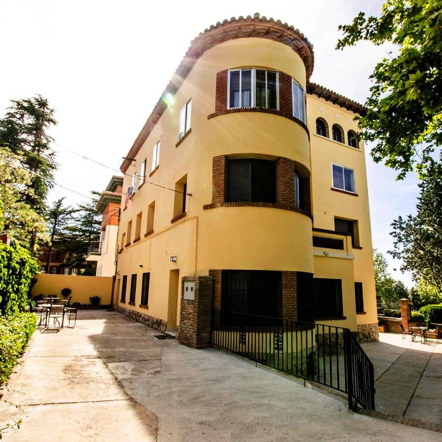 Apartamento entero, Apartment with Balcony in Teruel, Provincia de Teruel