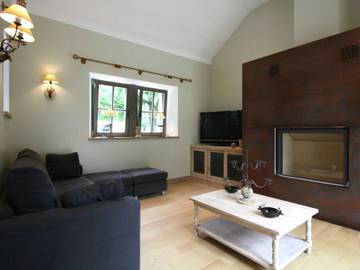 Gîte pour 12 personnes, avec jardin et terrasse, animaux acceptés à Hamoir