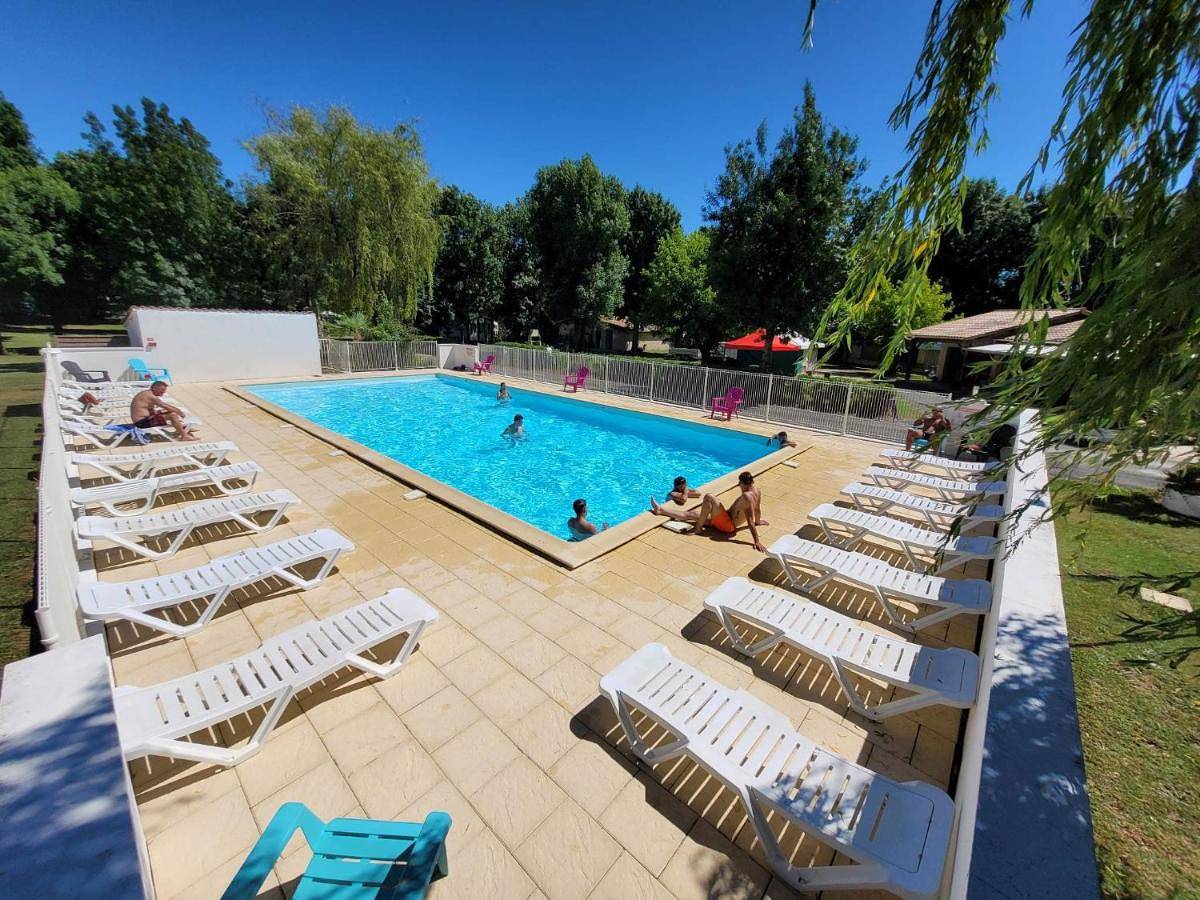 Camping les Peupliers in Vendays-Montalivet, Regionaler Naturpark Médoc