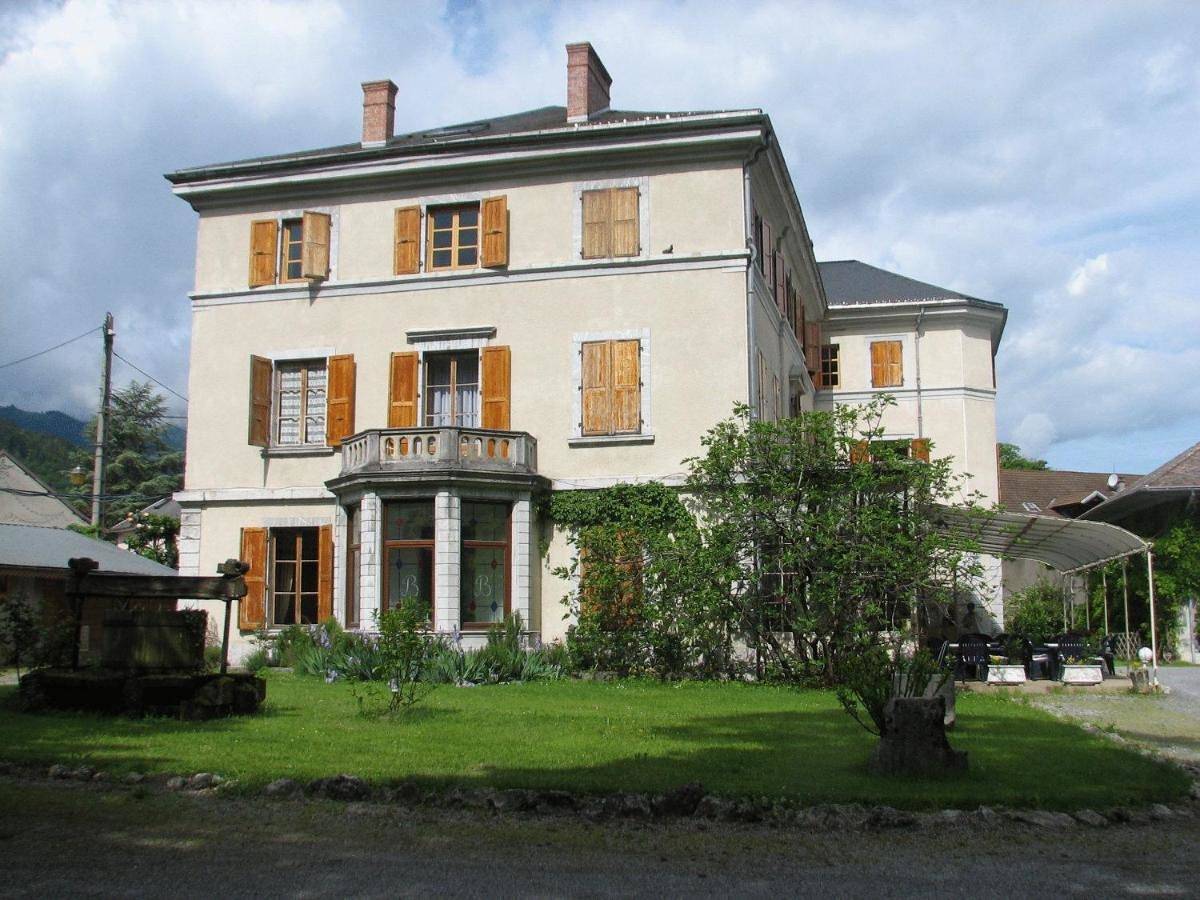 Hotel Du Parc - Manoir Du Baron Blanc in Faverges, Parc naturel régional du Massif des Bauges