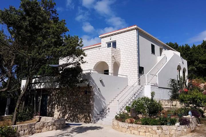Ganze Wohnung, 1-Zimmer-Ferienwohnung am Strand Kozarica, Mljet A-4950-c in Mljet