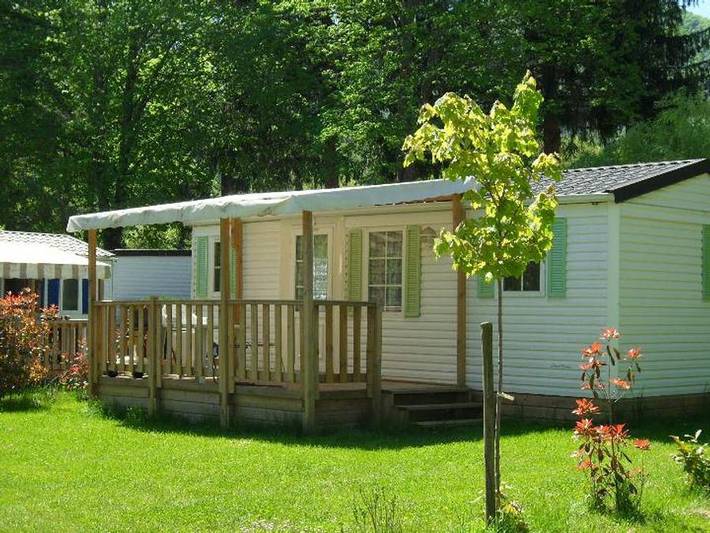 Camping pour 4 personnes, avec piscine, animaux acceptés dans les Pyrénées - 3