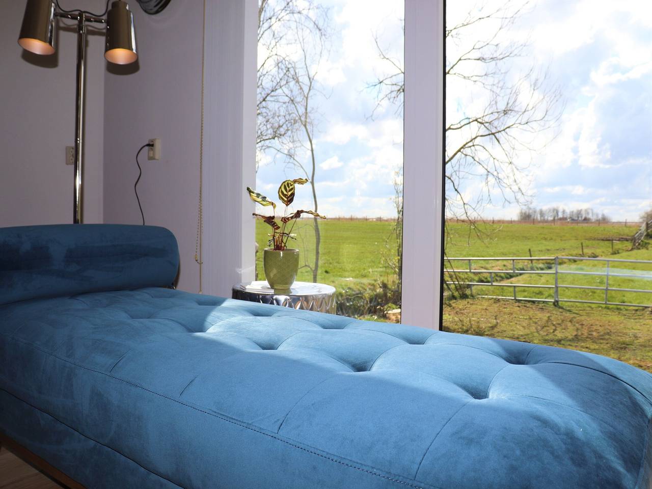 B&B-boerderij Grutsk in Suwald met privéhaven in Nationaal Park De Alde Feanen