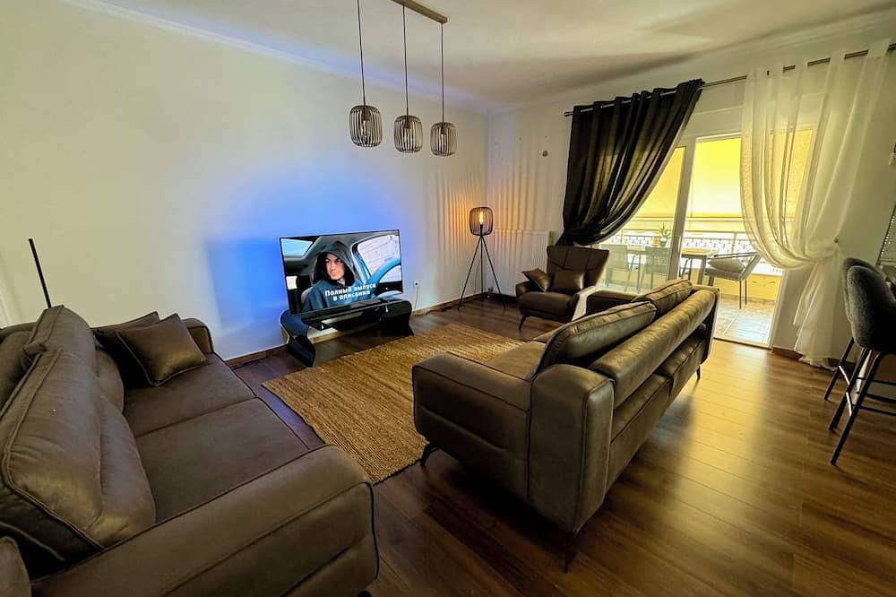 Ganze Wohnung, Luxe Coastal Retreat Apartment in Alexandroupolis, Evros