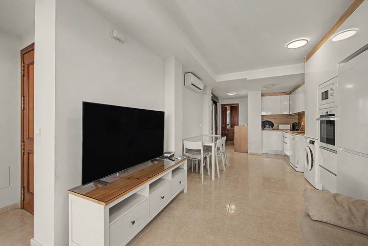 Apartamento entero, Ático Carboneras con terraza y vistas al mar in Playa de los Barquicos (Carboneras), Carboneras