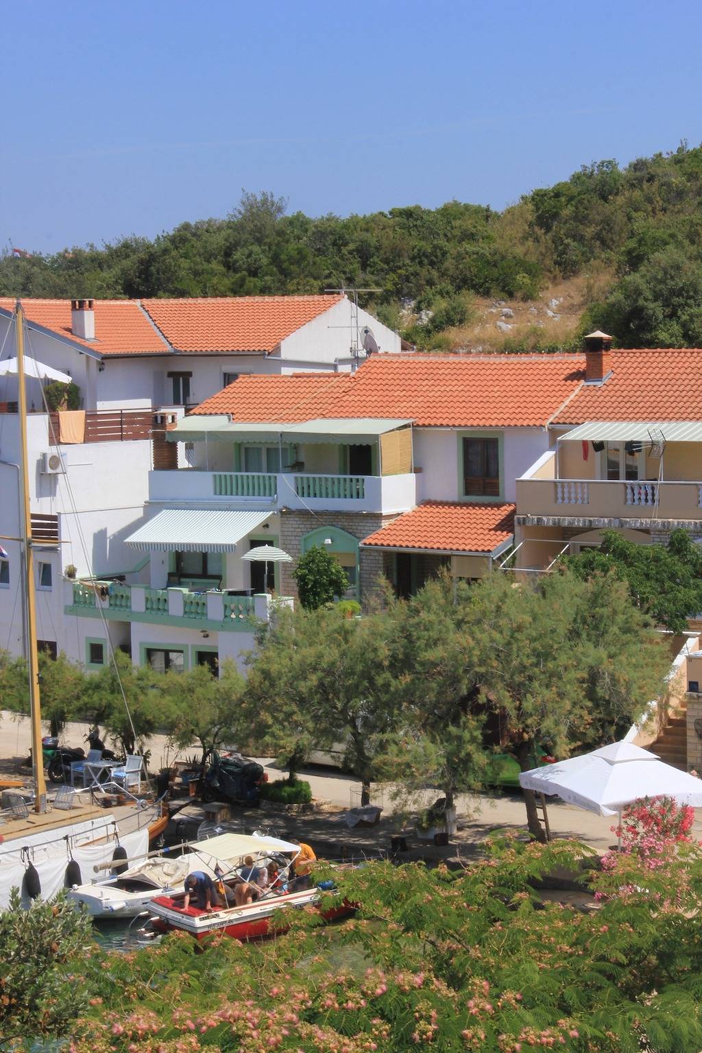 Pokój przy plaży Zaglav, Dugi otok S-8170-a in Sali, Dugi Otok
