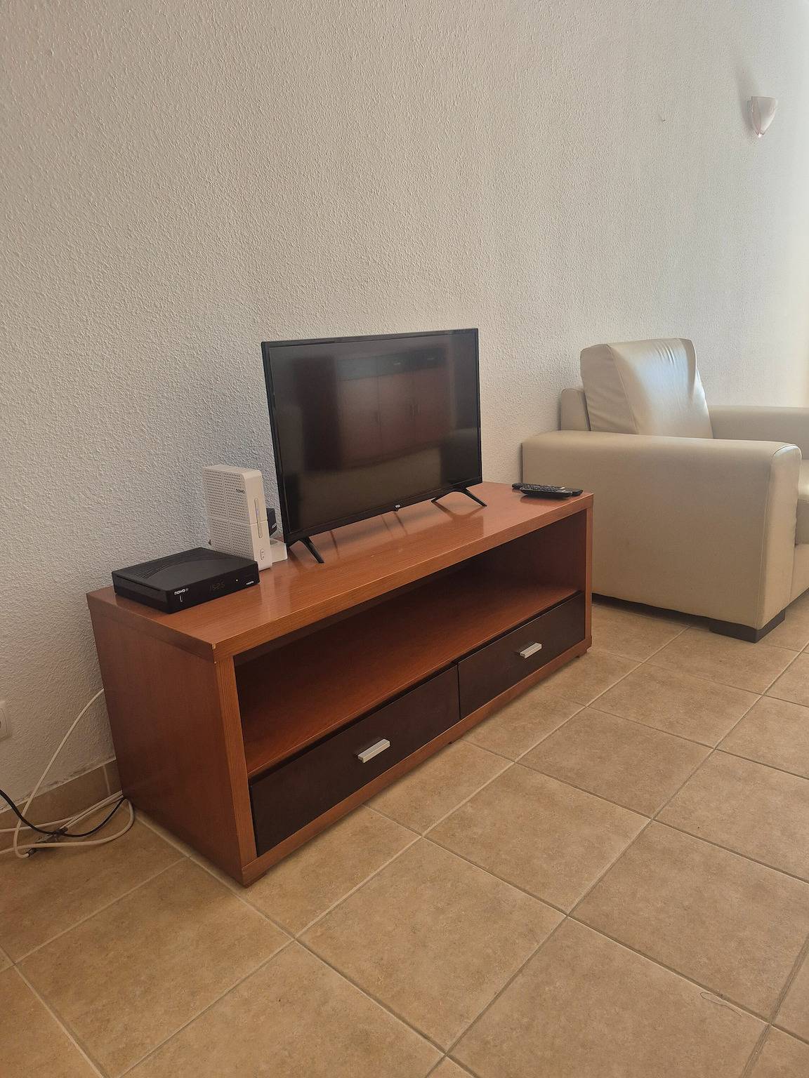 Entire apartment, Apartment 'Gabriel 5 G' with Sea View, Shared Pool and Wi-Fi in Armação de Pêra (costa), Faro District