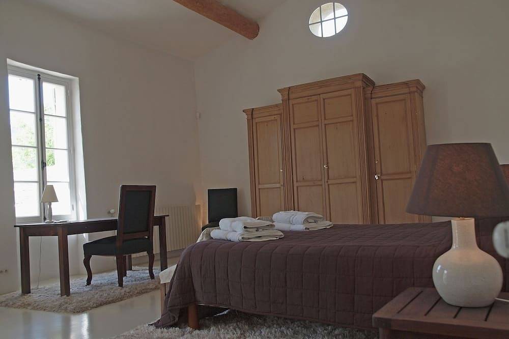 Villa Oppède con piscina privada in Oppède, Parque natural regional del Luberon