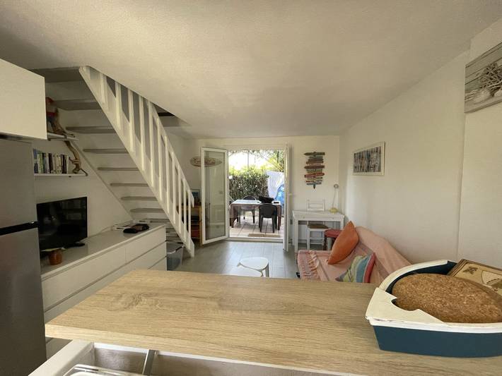 Gîte pour 4 personnes, avec terrasse ainsi que piscine et jardin, animaux acceptés dans Plage de l'Anglade - 4