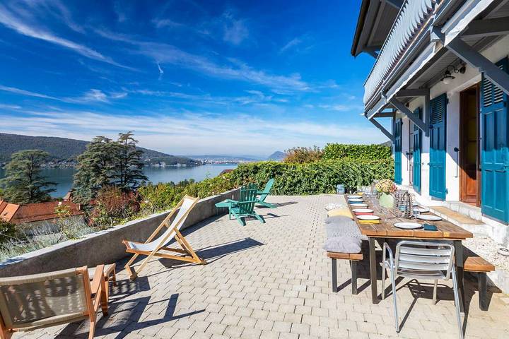 Villa pour 12 personnes, avec jardin et terrasse sur le Lac d'Annecy - 3