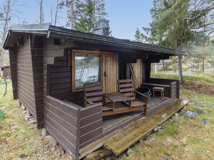 Villa jumalvik in Snappertuna, Raseborg