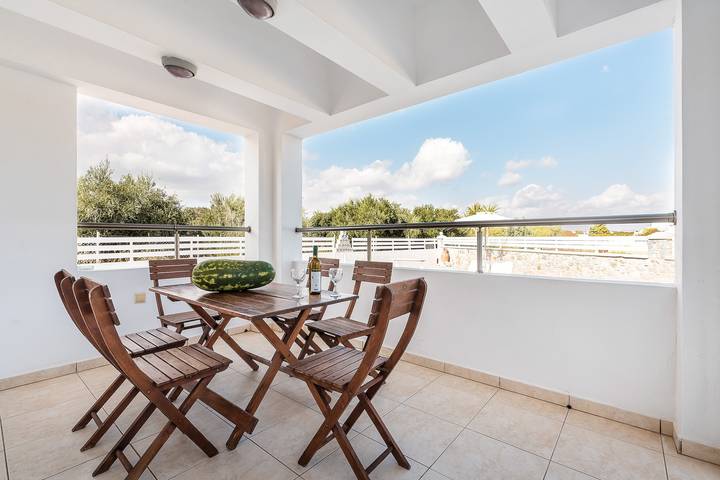 Finca 'White Pearl' mit privatem Pool, privater Terrasse und Wlan in Rhodos