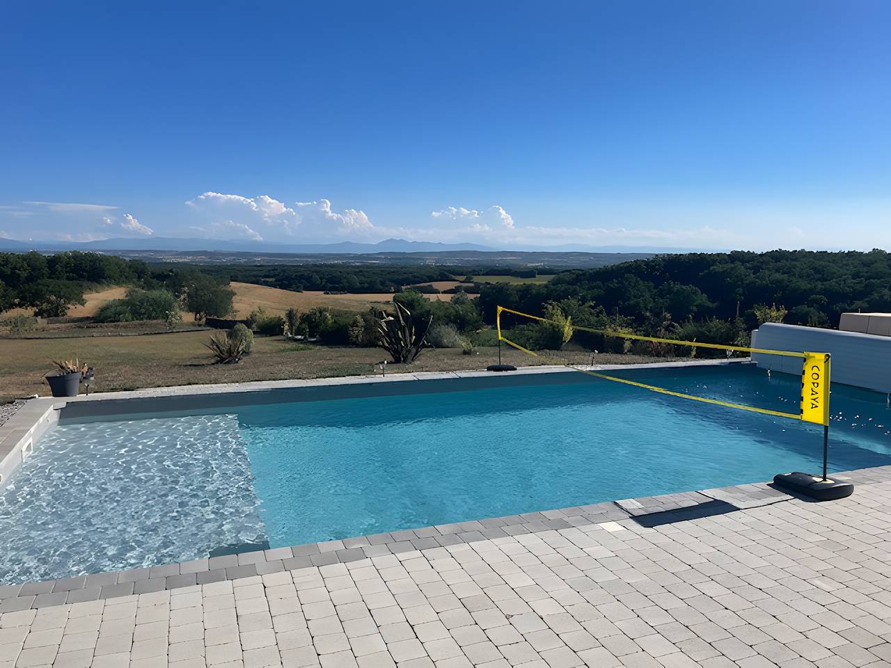 Ferienhaus 'Opuceb' mit Bergblick, Wi-Fi und Klimaanlage in Saint-Papoul, Carcassonne und Umgebung