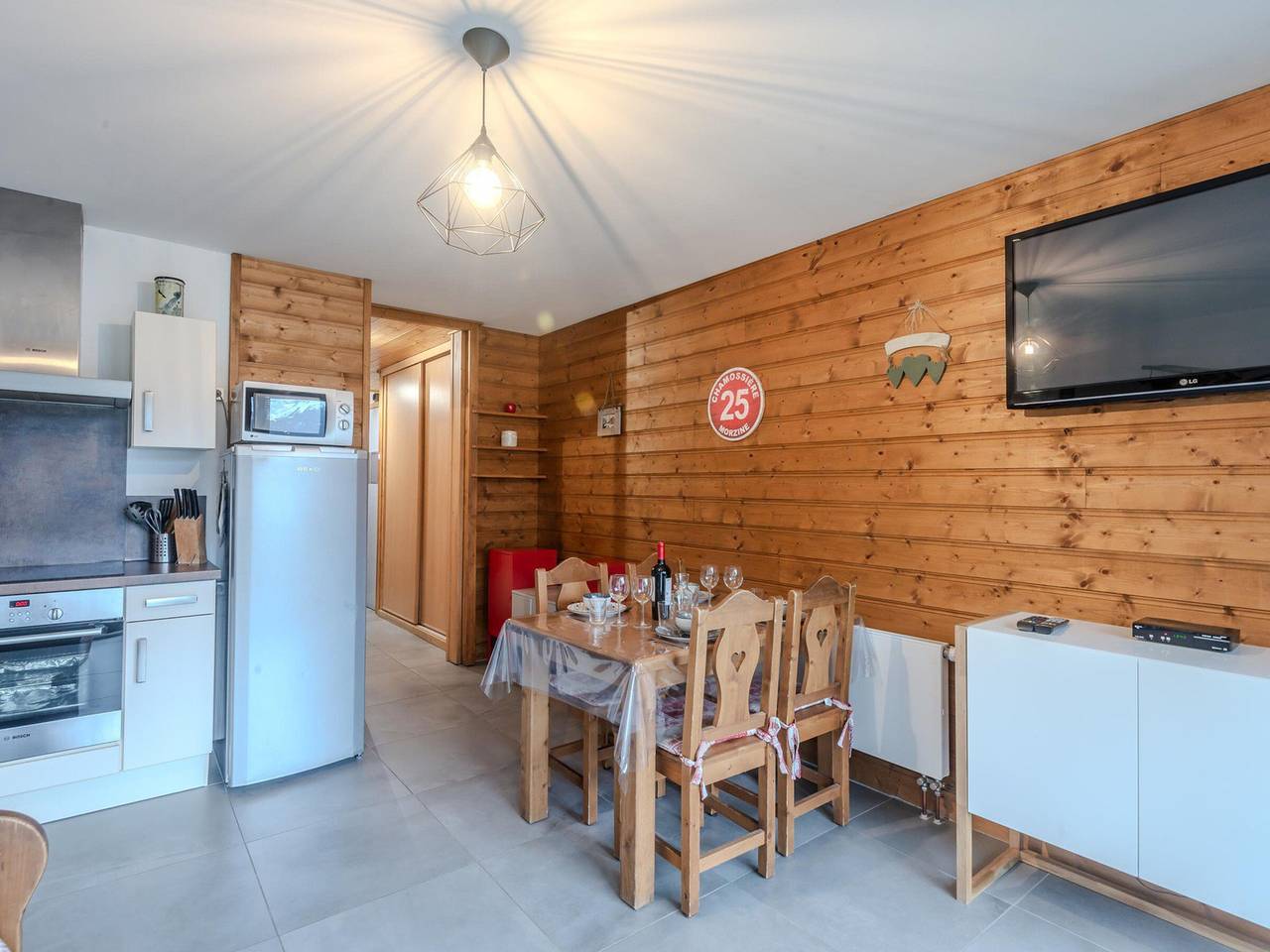 Estudio entero, Acogedor estudio con cabina, cerca de pistas y servicios in Morzine, Les Portes du Soleil