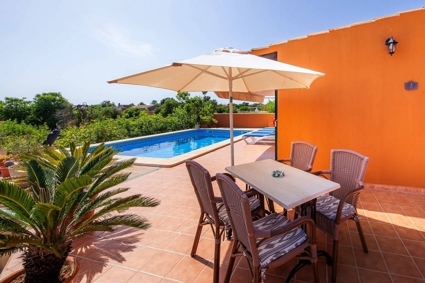 With pool in a quiet location - Villa Ses Salines in Ses Salines, South Majorca