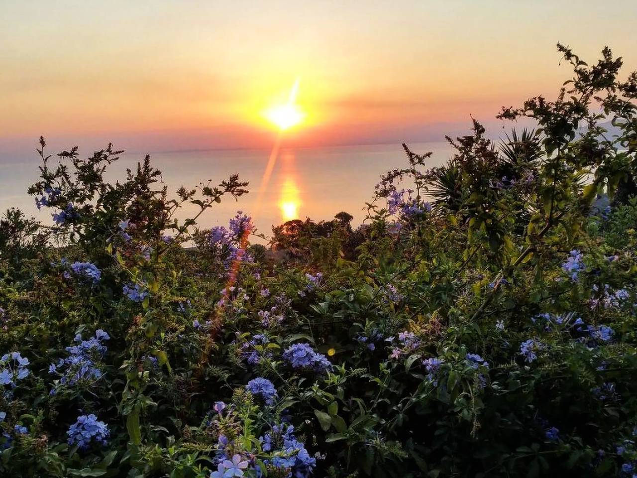 Entire apartment, 2 Pièces 4 Personnes in Gioiosa Marea, Messina Province