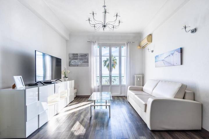 Gîte pour 7 personnes, avec balcon et vue dans Plage Carras Nice - 2