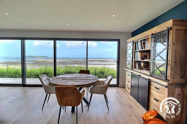 Gîte pour 4 personnes, avec balcon et jardin à Trélévern - 3