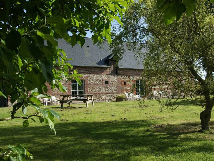 Location de vacances pour 4 personnes, avec terrasse et jardin, animaux acceptés à Bretteville-du-Grand-Caux