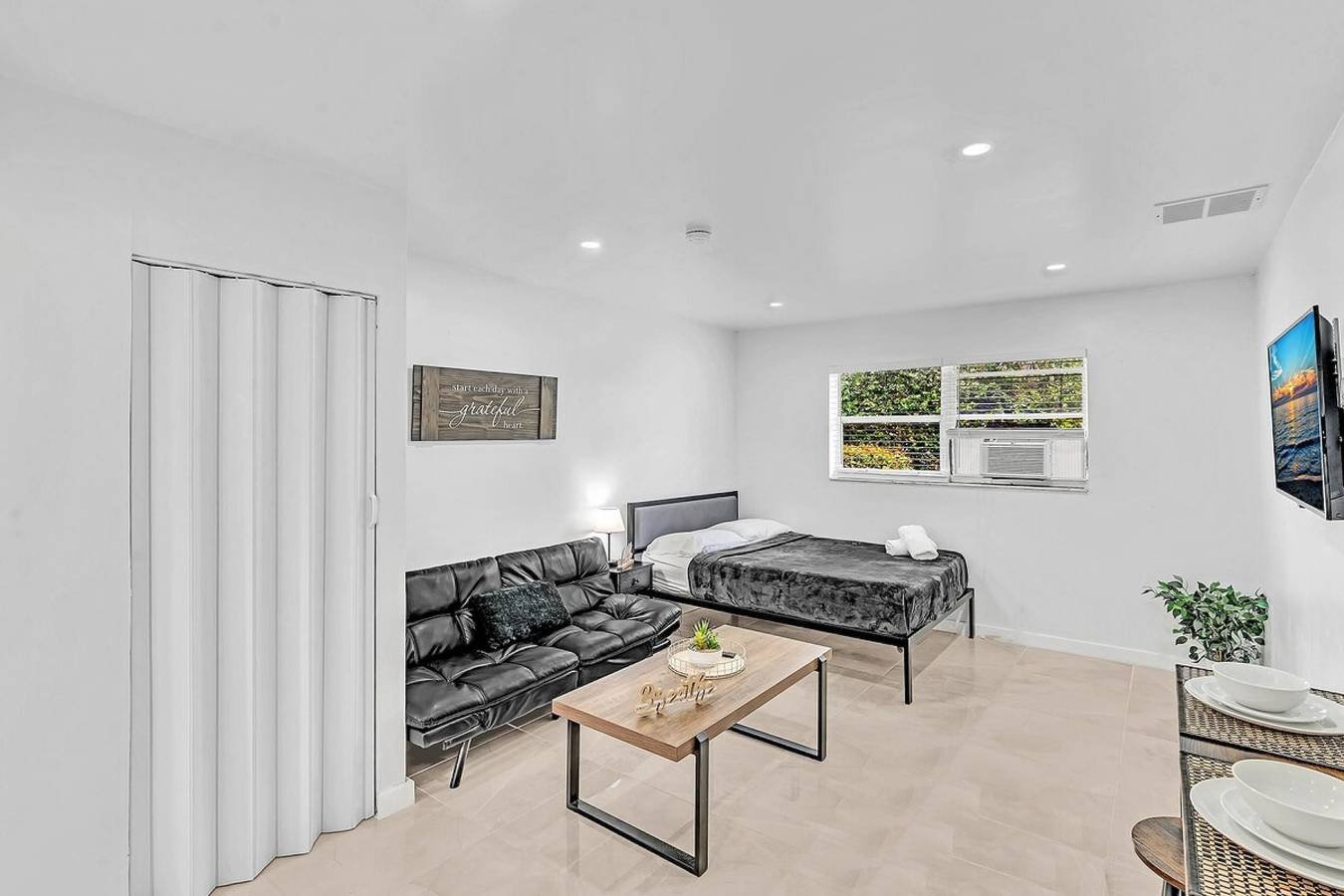 Hollywood Beach Boutique Vacation Studio Lb4 in Hollywood (Florida), Broward County
