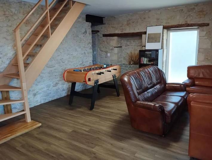 Location de vacances pour 9 personnes, avec terrasse et jardin, animaux acceptés à Saint-Maurice-la-Clouère - 3