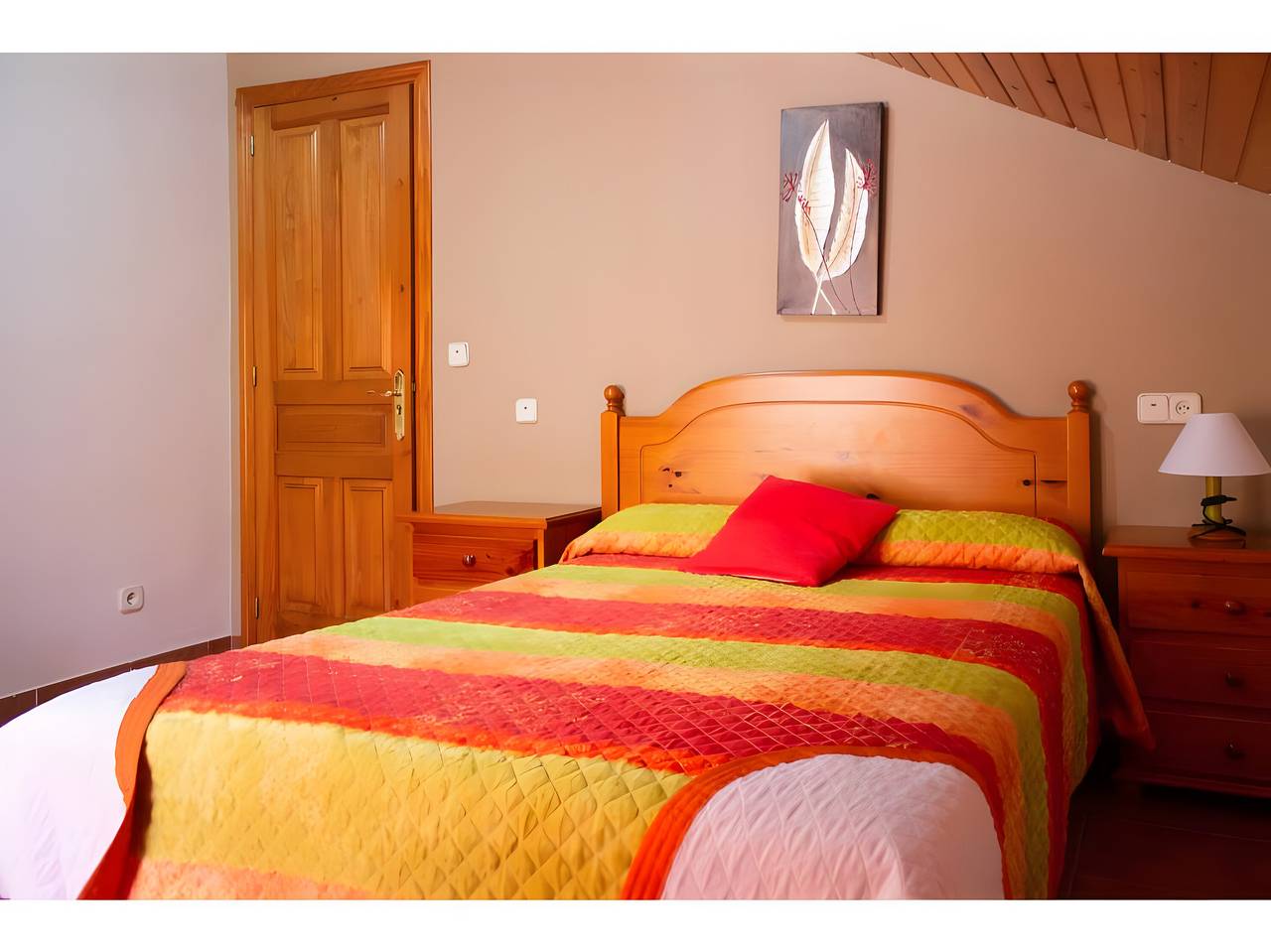 Appartement 'Santa Justa' avec vue sur les montagnes, Wi-Fi et climatisation in Hospital de Tella, Tella-Sin