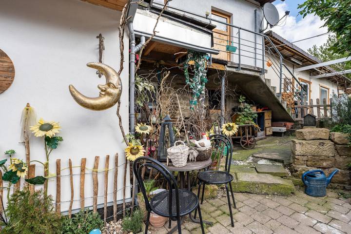 Gehele studio, Studio Appartement 'Hobbit Lounge' met gedeeld zwembad, privé terras en Wi-Fi in Eppingen, Kraichgau