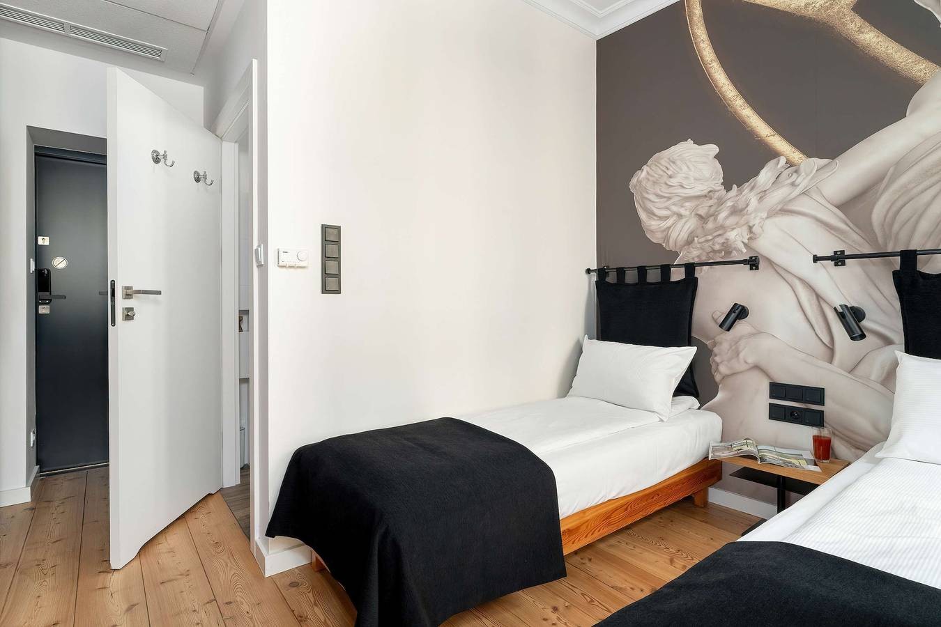 Estudio entero, Kramarska 9 Poznań | Schoeps Residence | Air-conditioned Apartment for Business Travelers | At the Old Market Square in Poznań, Gran Polonia (región histórica)