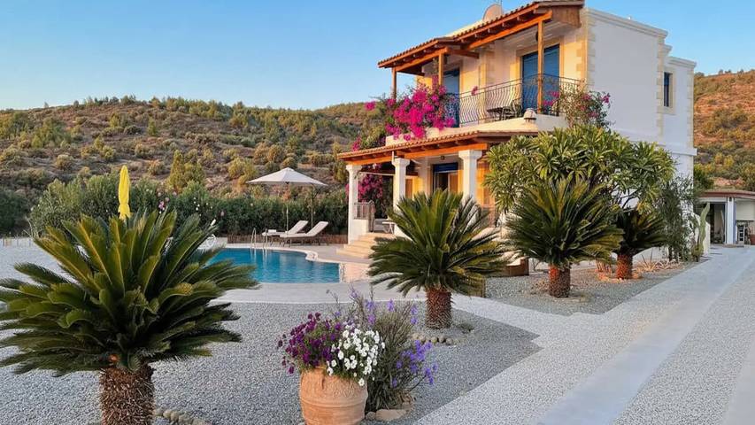 Ferienhaus für 11 Personen, mit Pool