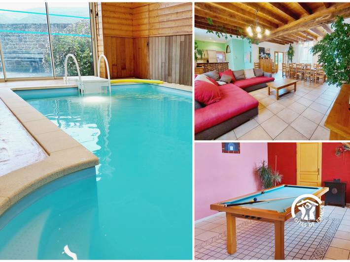 Gîte pour 11 personnes, avec Terrasse ainsi que Jardin et Piscine dans Mayenne