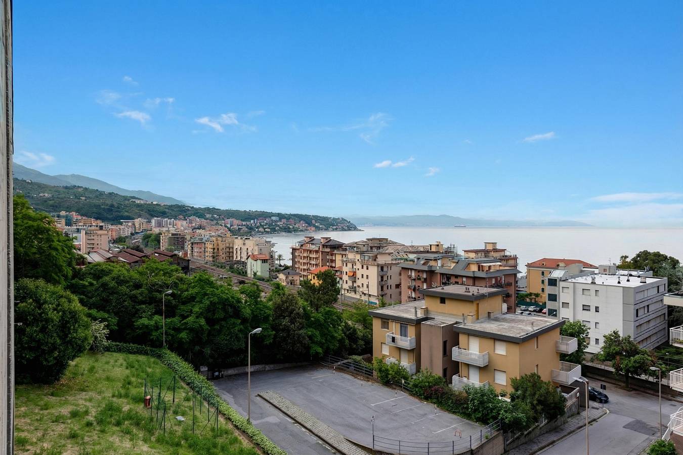 Appartement entier, Acqua Marina 800m from the sea in Cogoleto, Riviera di Ponente