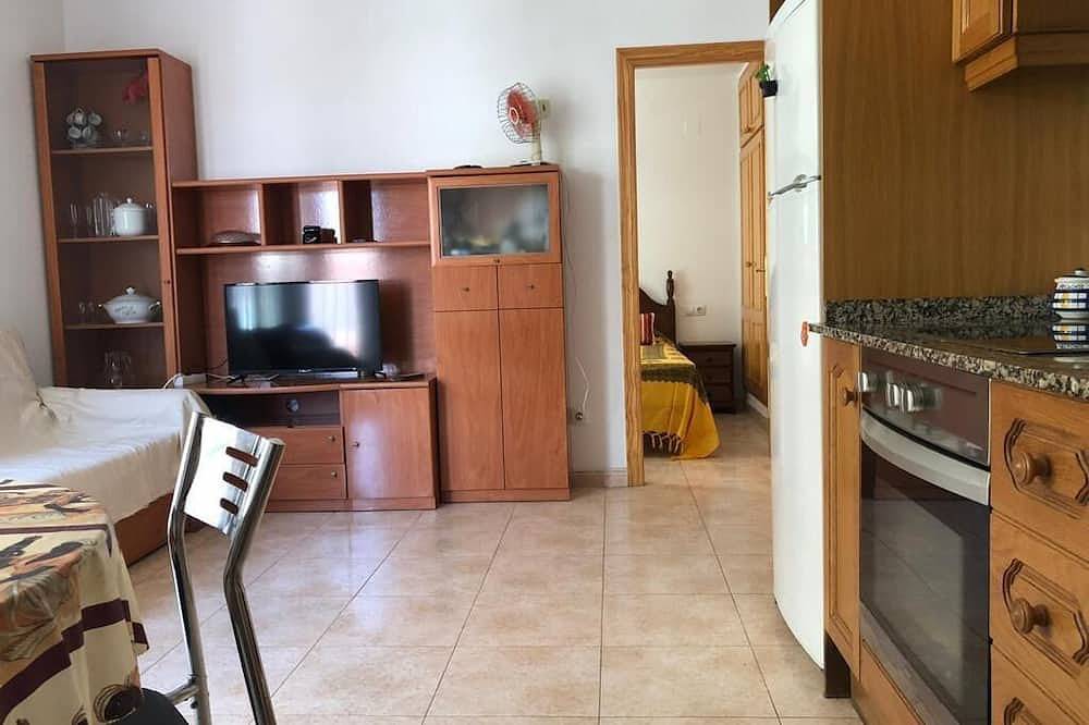 Ganze Wohnung, 2nd beach line. Cozy apartment in Mediterranean Moncofa in Moncofa, Costa del Azahar