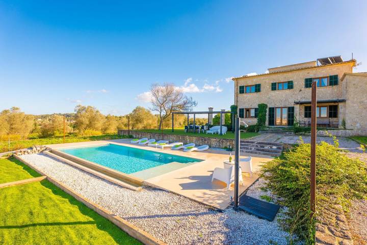 Finca für 8 Personen, mit Terrasse in Lloret de Vistalegre