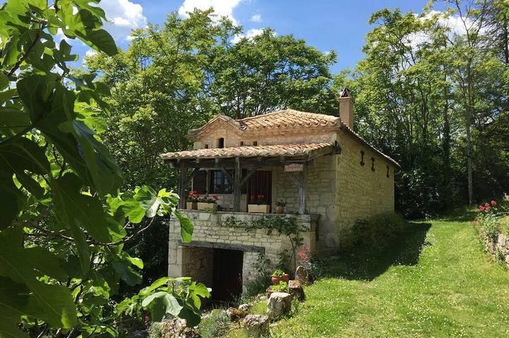 Maison de vacances pour 4 personnes, avec Terrasse et Jardin à Montcuq