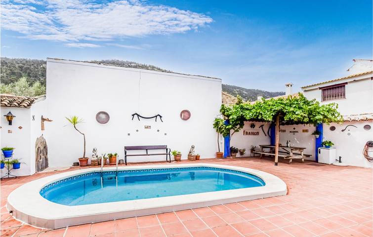 Apartamento de 96m2: AC, Piscina, Terraza, Internet y Grill in Rute, Sierras Subbéticas