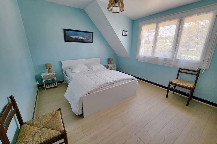 Gîte pour 6 personnes, avec jardin et terrasse dans Plage Saint-Colomban - 4