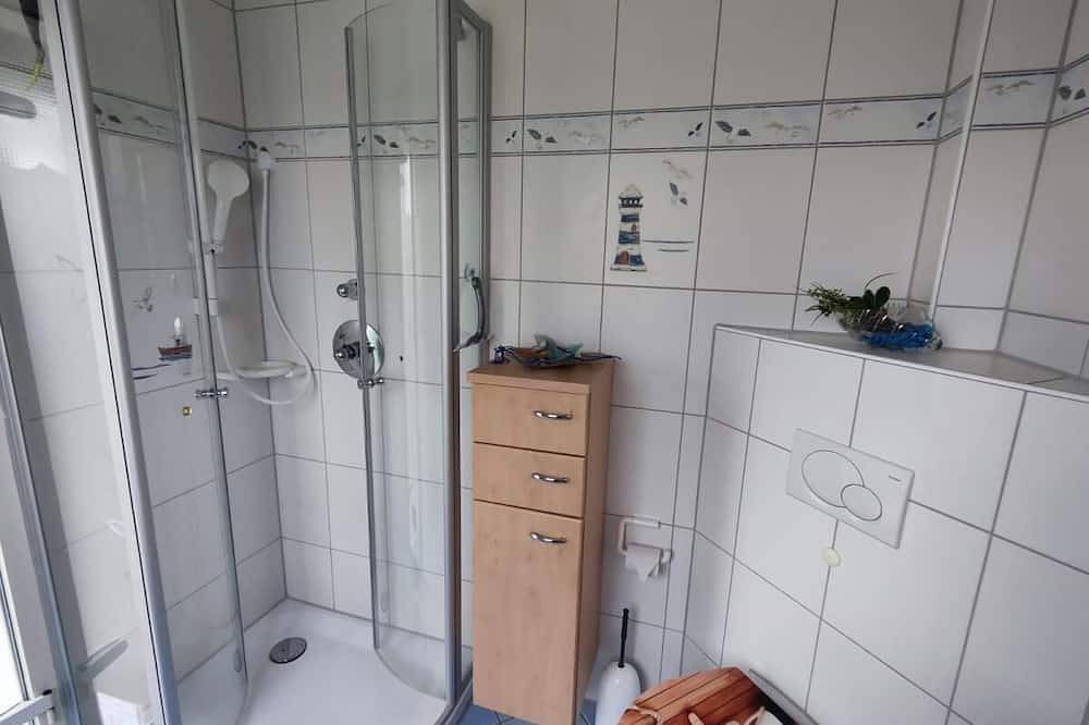 4 Personen Fachwerkferienhaus mit Kamin und Badewanne in erster Reihe zum Deich in Otterndorf in Otterndorf, Cuxland