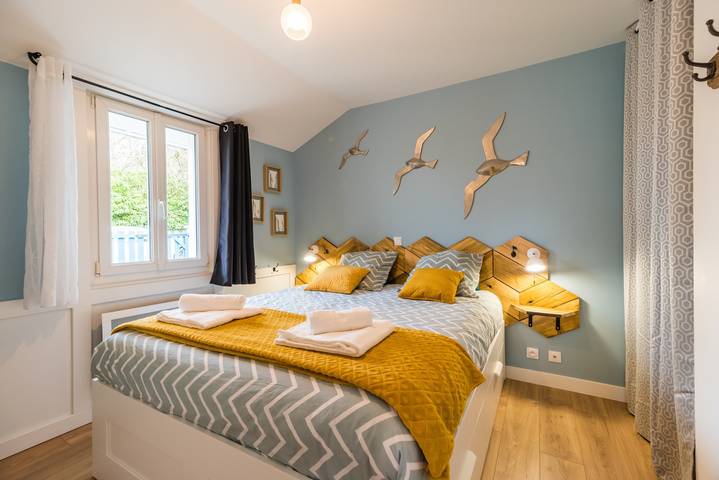 Ferienhaus für 6 Personen mit Garten in Plougrescant, Rosa Granitküste