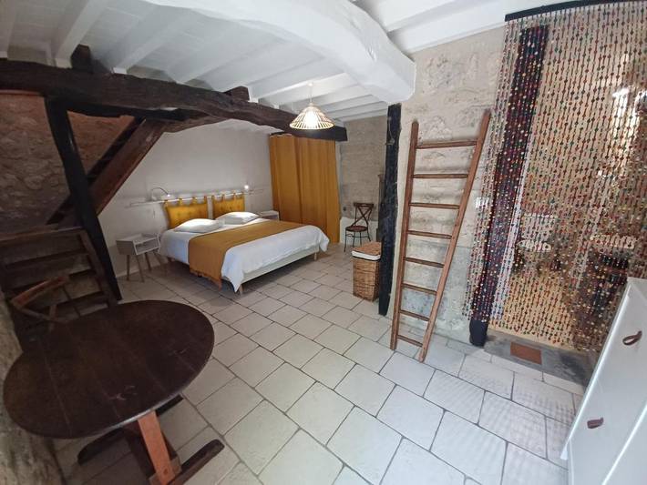 Location de vacances pour 3 personnes, avec Jacuzzi et Terrasse ainsi que Jardin et Vue à Madaillan - 2