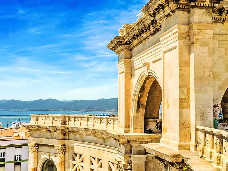 Geheel appartement, 3 kamers 4 personen in Cagliari, Campidano