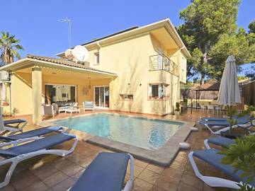 Villa in Can Picafort, Santa Margalida für 8 