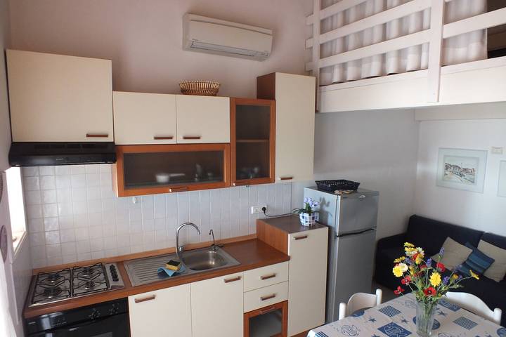 Ganze Wohnung, Ferienwohnung "Golden River 6" in Top-Lage mit Meerblick in Marina di Campo, Campo nell'Elba